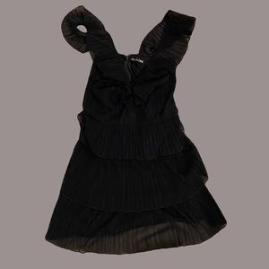 EXPRESS FLOWY BLACK DRESS SIZE M NWT